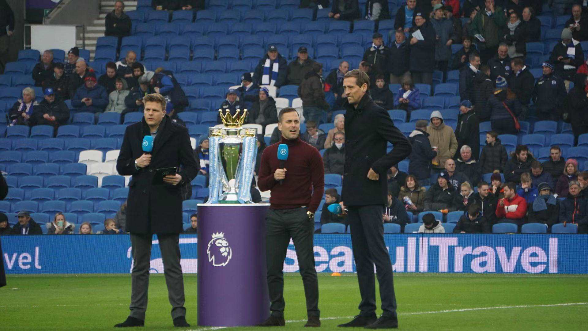 也在进攻时 也在进攻时