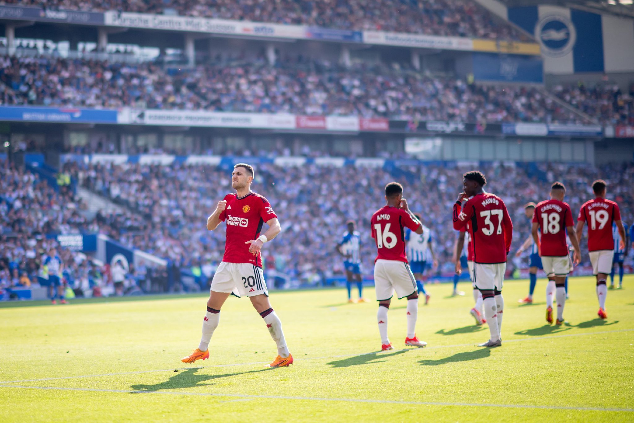 亚马尔的成 亚马尔的成