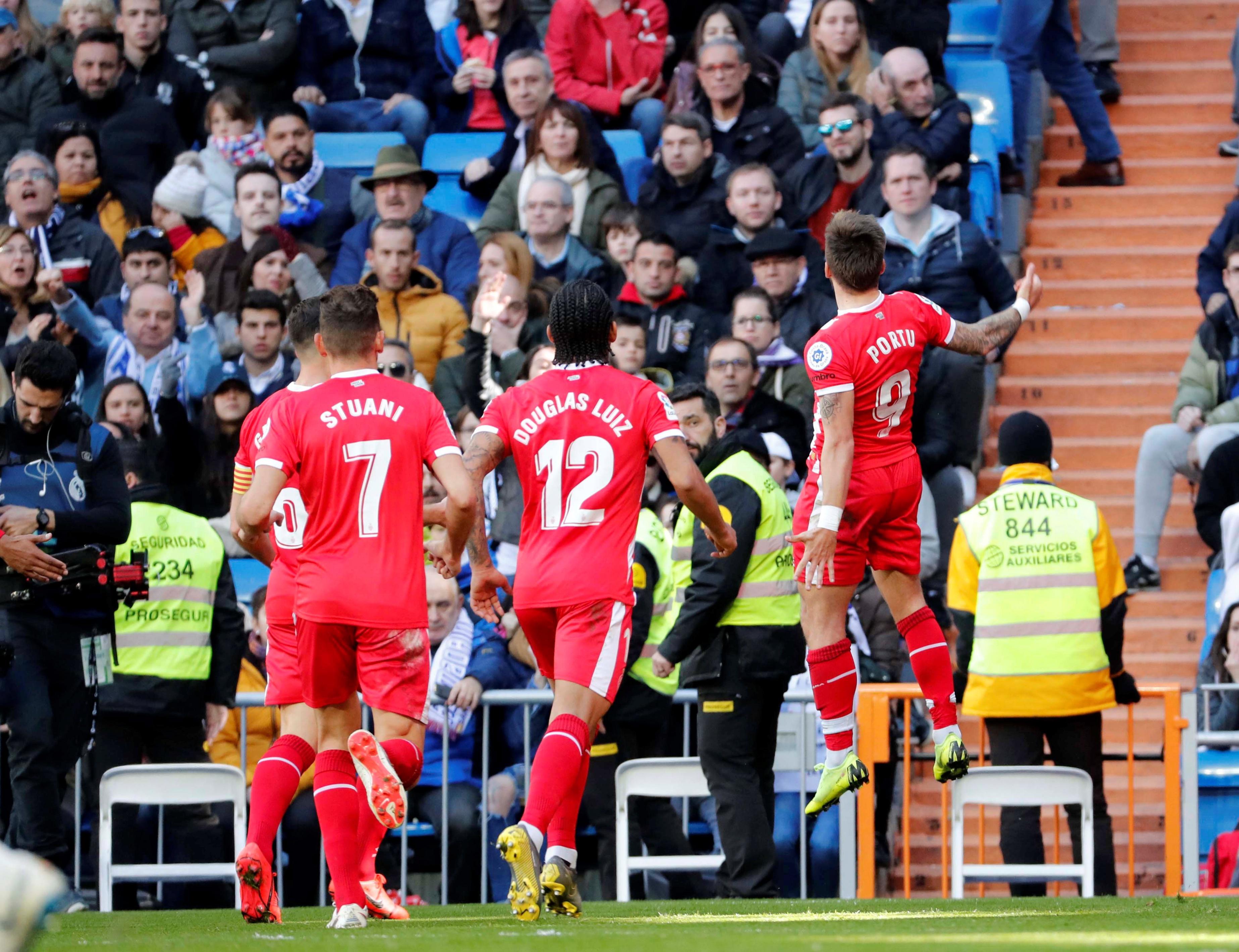 将目光转向 将目光转向